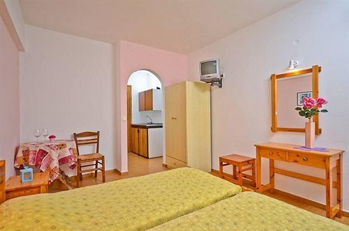 Galazia Studios Naxos City ภายนอก รูปภาพ